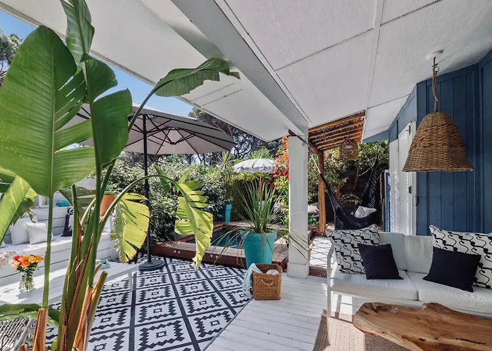 Casa Bambou An Hidden Gem Near Saint Tropez With Private Pool ガッサン