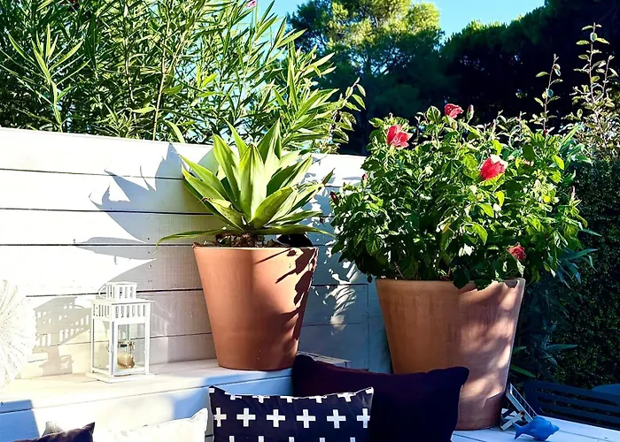 Casa Bambou An Hidden Gem Near Saint Tropez With Private Pool * ガッサン
